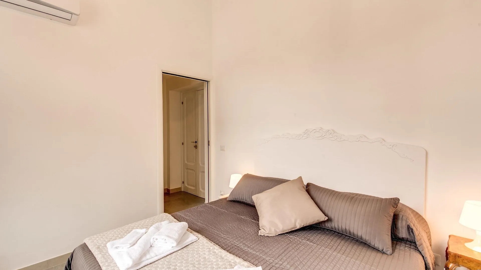 Relais La Torretta Bed & Breakfast Rome Italy