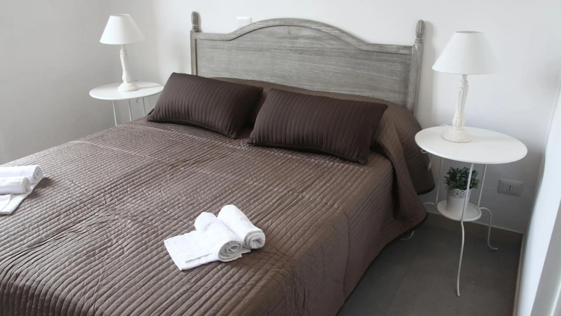 Relais La Torretta Bed & Breakfast Rome