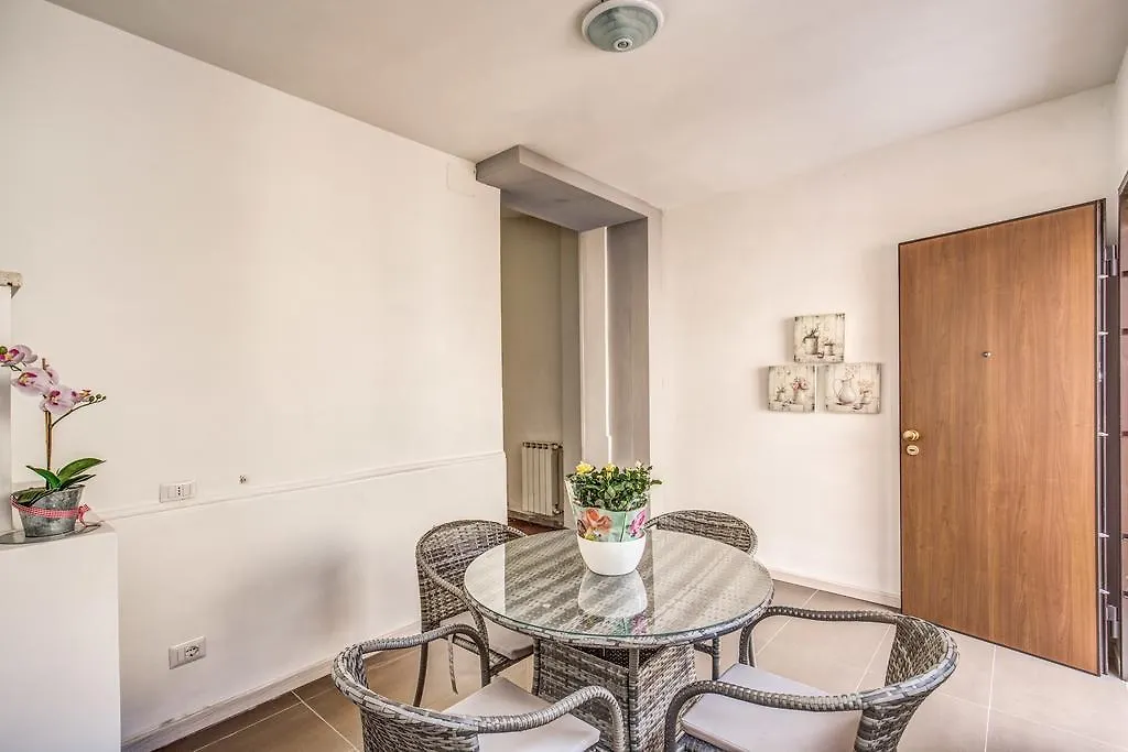 Relais La Torretta Bed & Breakfast Rome